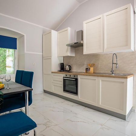 Studio Apartment Jemi Pula Ngoại thất bức ảnh