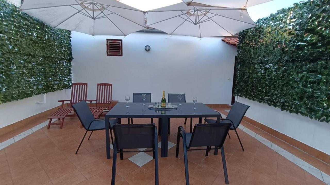 Studio Apartment Jemi Pula Ngoại thất bức ảnh