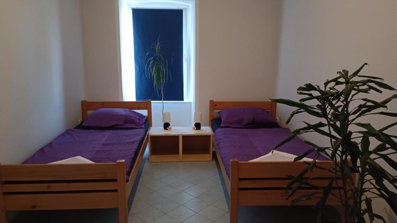 Studio Apartment Jemi Pula Ngoại thất bức ảnh