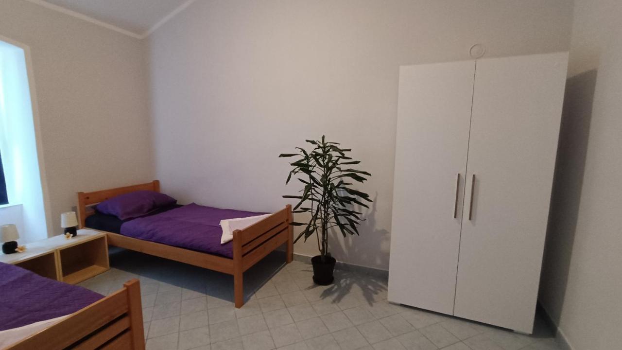 Studio Apartment Jemi Pula Ngoại thất bức ảnh